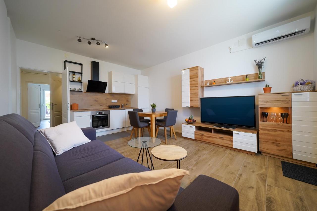 Apartment Diva Zadar Bagian luar foto